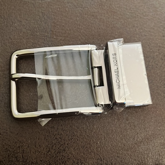 Four-In-One Logo Belt Box Set MICHAEL KORS MENS - Picture 5 of 7